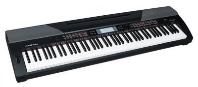 PIANO DE ESCENARIO MEDELI SP4200/BK
